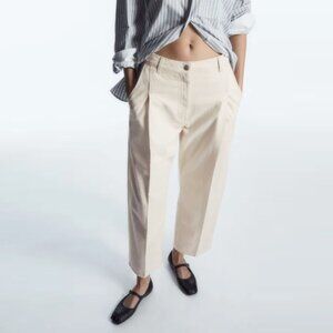 COS Pleated Barrel Leg Denim Trousers Light Beige Size 32 XS